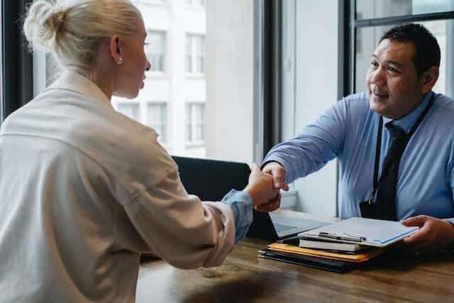 5 Best Merchant Cash Advance Lenders in the UK