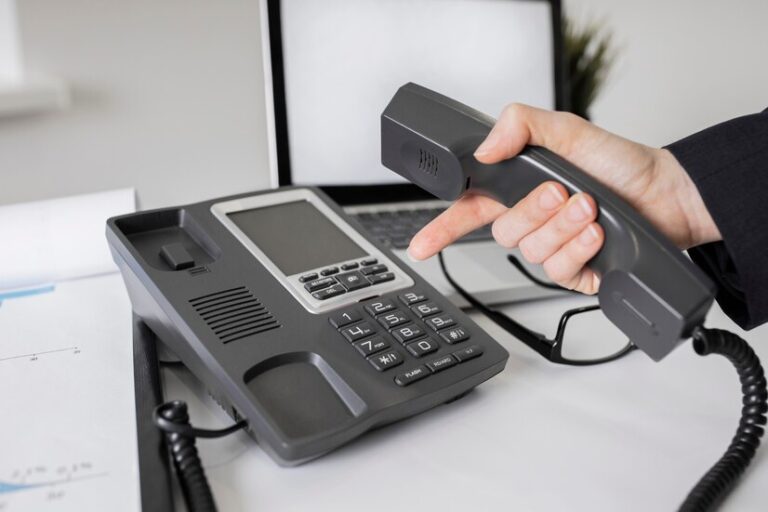 Voip vs Landline Phones