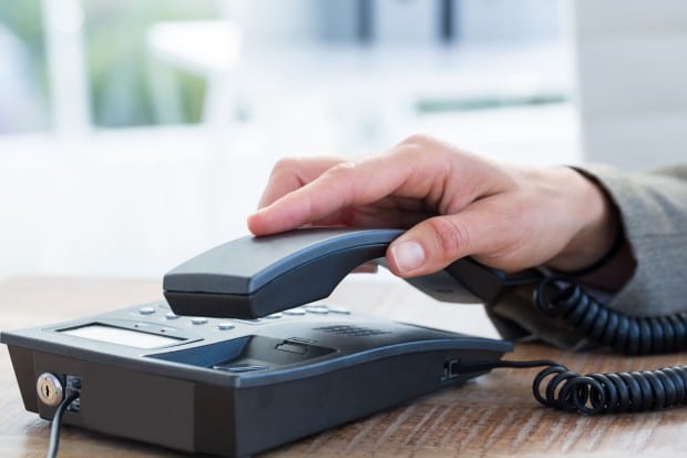 How Does VoIP Work