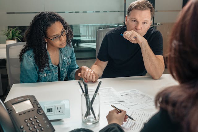 Confidential Invoice Discounting: What Is It & How Does It Work?
