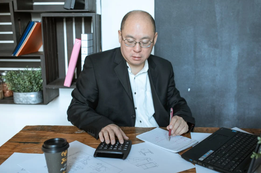 What Is Factoring In Business? – Factor Definition, Requirements, Benefits, and Example